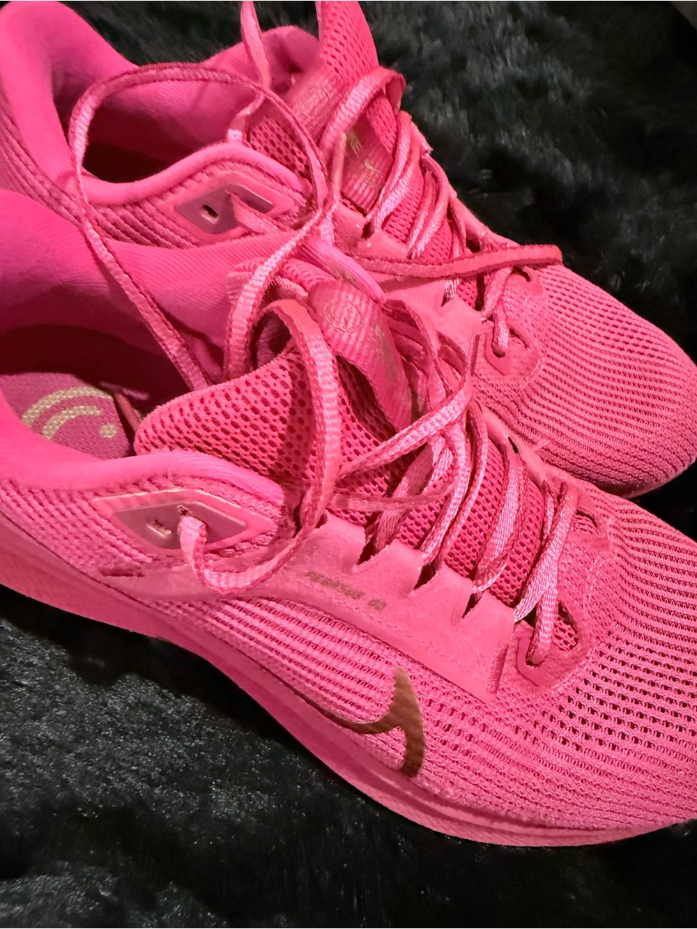 Nike Women's Hot Pink Running Sneakers with Gold Swoosh - Picture 2 of 8